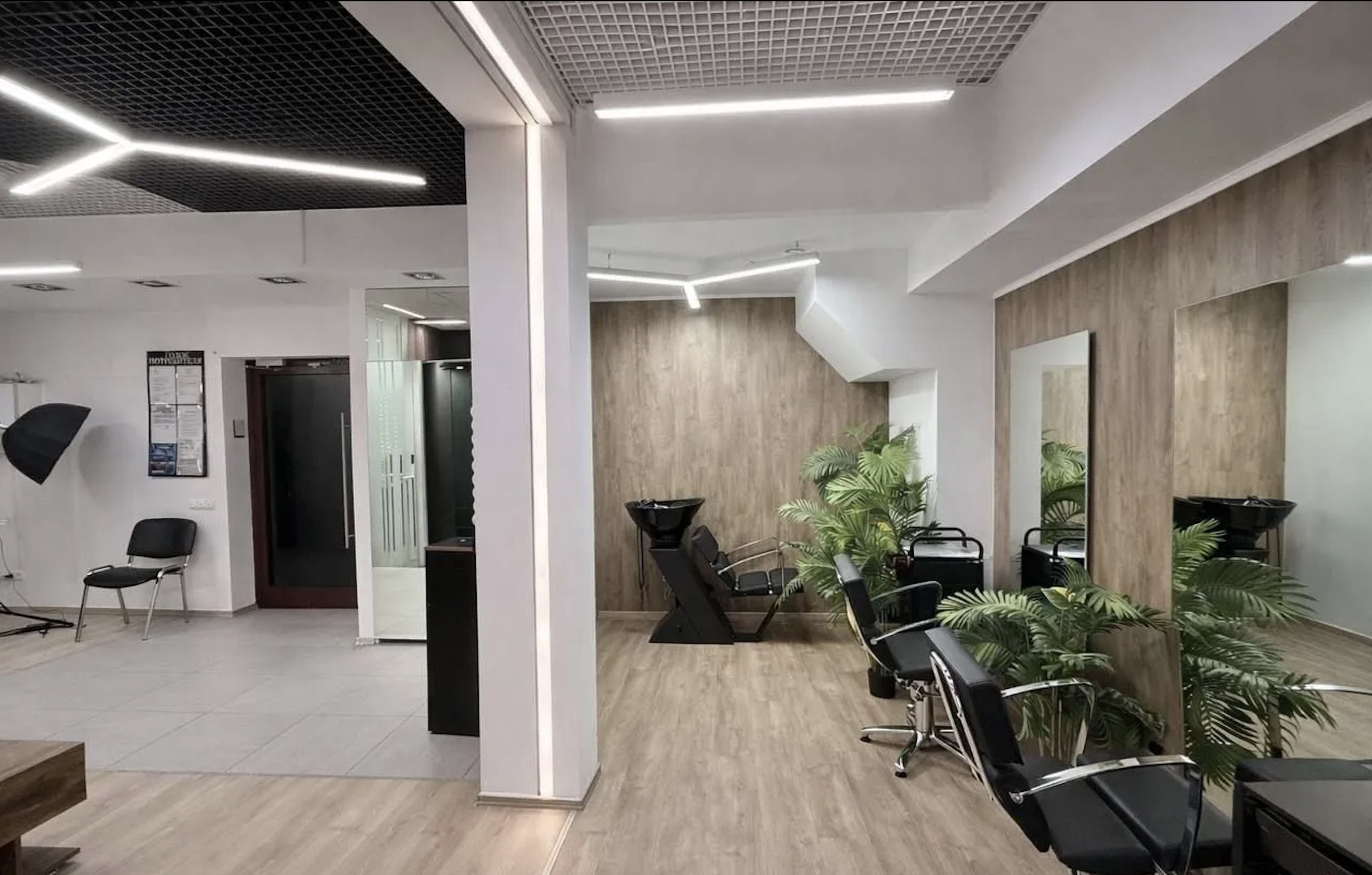 Коммерческое помещение в центре Санкт-Петербурга (120 м2)