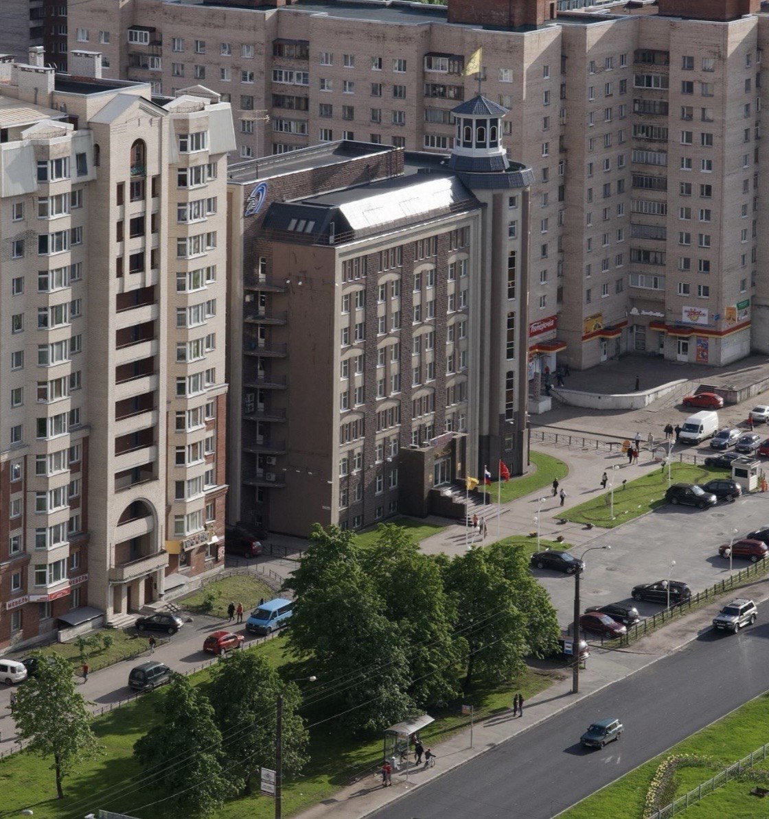 Бизнес-центр в Приморском районе Санкт-Петербурга (Богатырский проспект, 2)