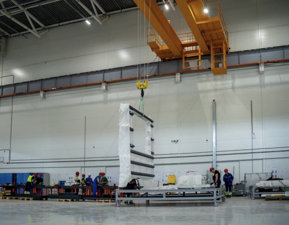 Продажа имущественного комплекса с долгосрочным договором аренды (технопарк Горелово)