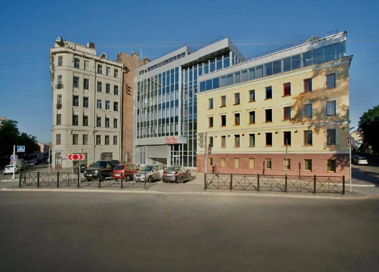 Отель Red Stars 4*